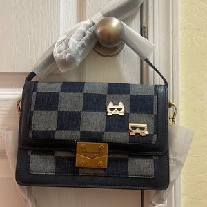 I selling karl lagerfeld bag